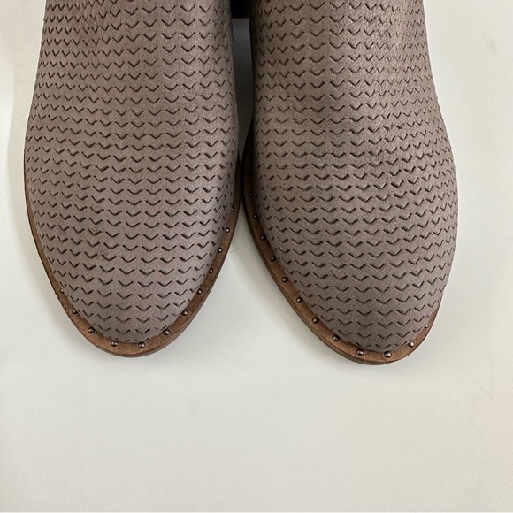 Lucky Brand Women's GAHIRO2 Ankle Bootie Boots Tan Leather Size 7 - Picture 5 of 6